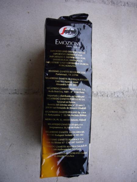 Boční strana obalu Segafredo - Emoziony macinato 250g